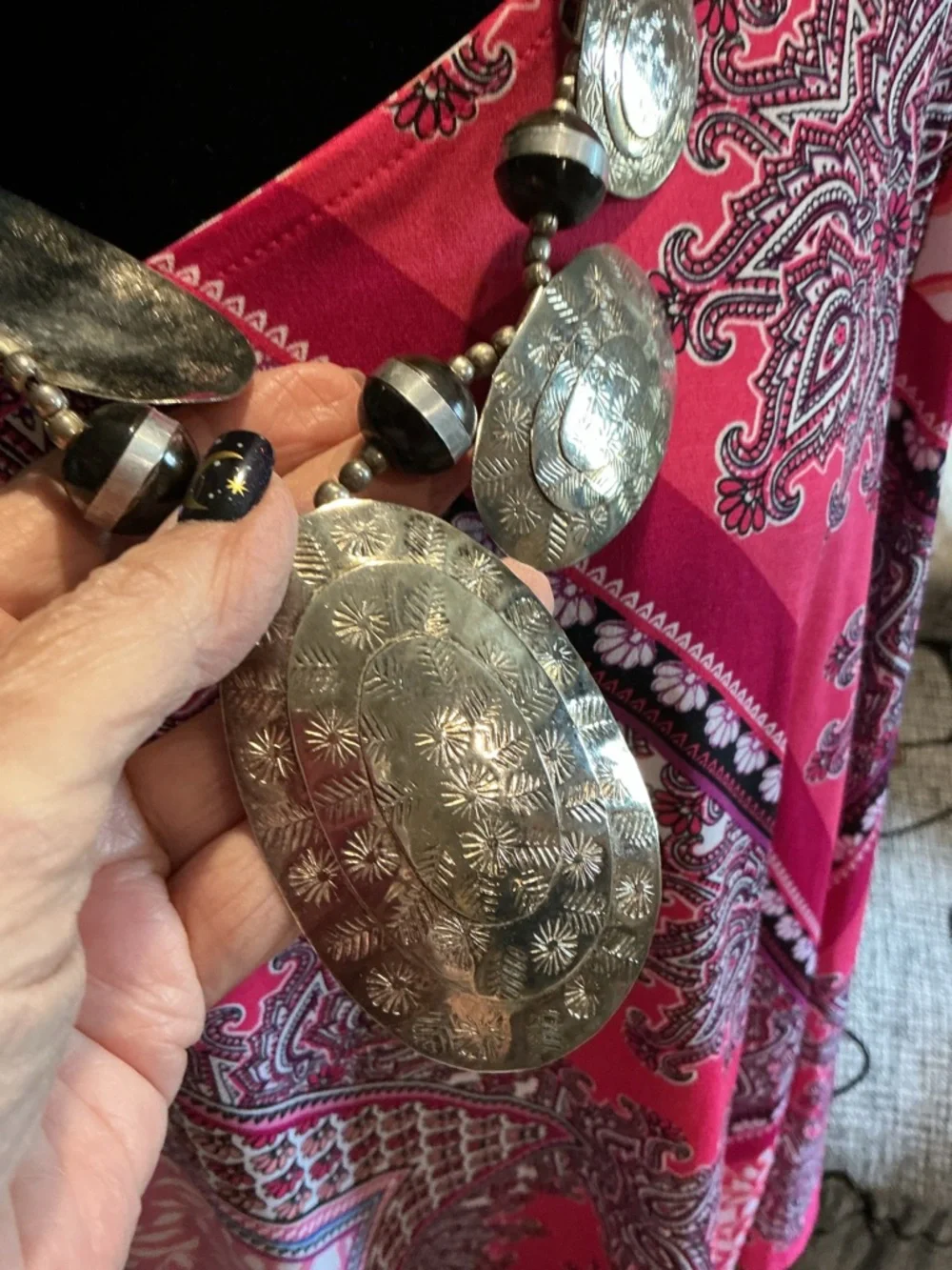 Silver-Tone Concho Statement Necklace Set - Picture 4 of 4